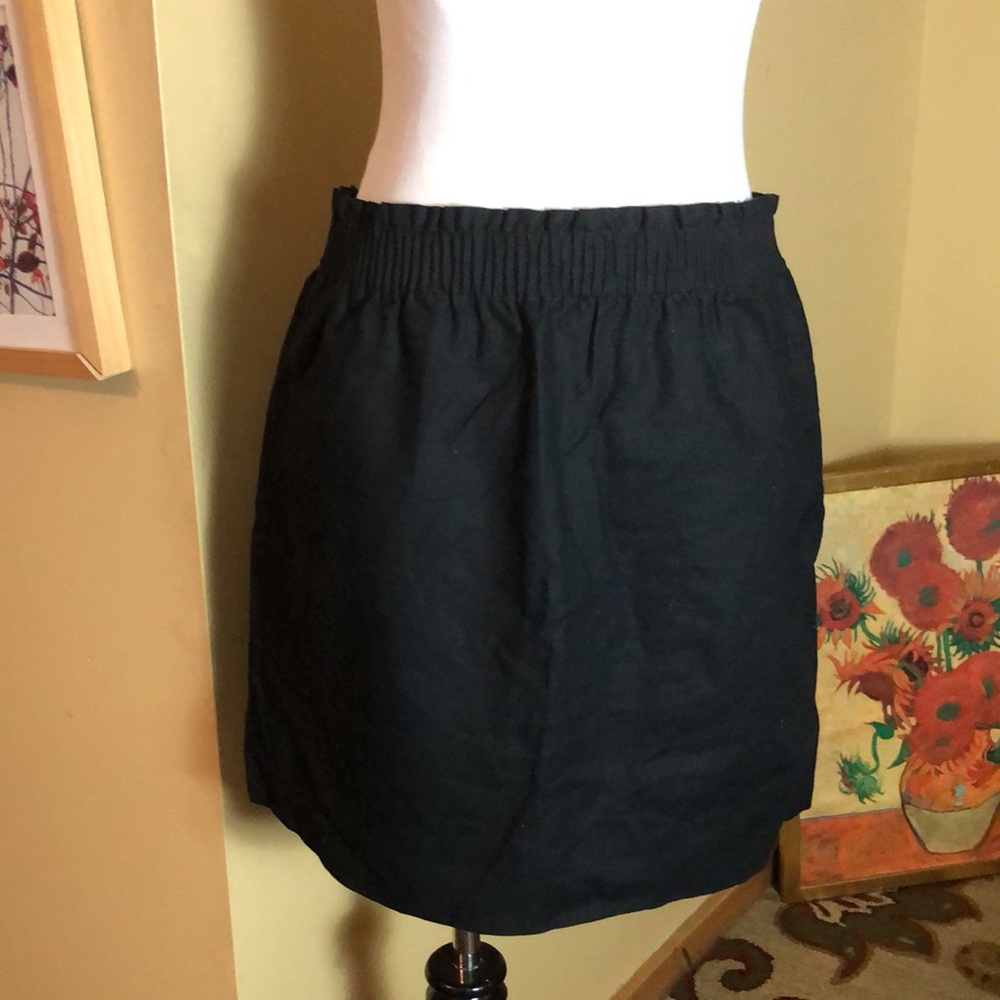 J CREW Size 10 Classic Black
PullOn Elastic Waist Skirt Pkt
Linen Cotton $88 NEW